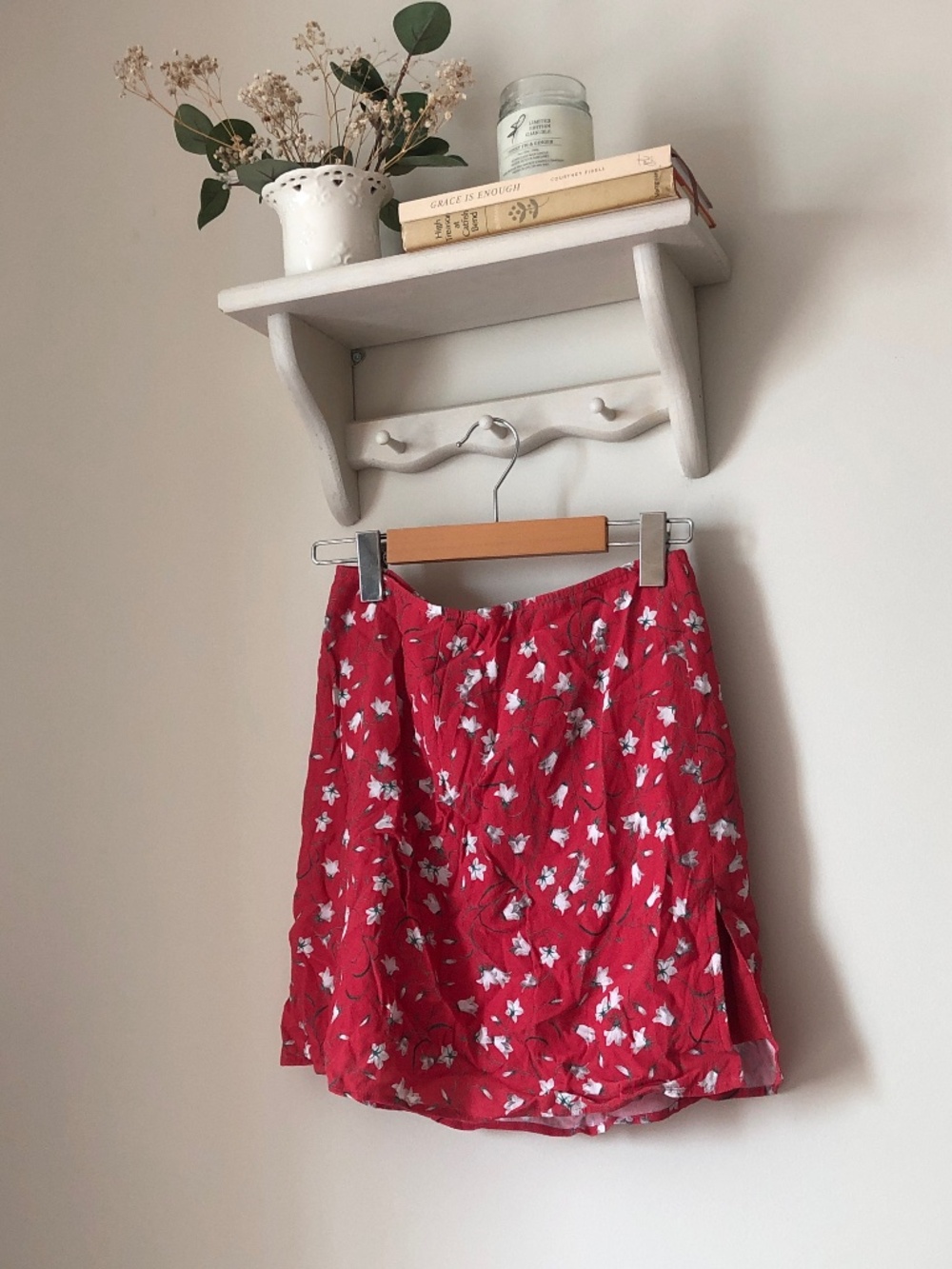 Aritzia Red Floral A-Line Skirt